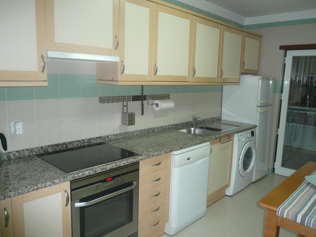 Indigo Suite Apartments Albufeira Esterno foto
